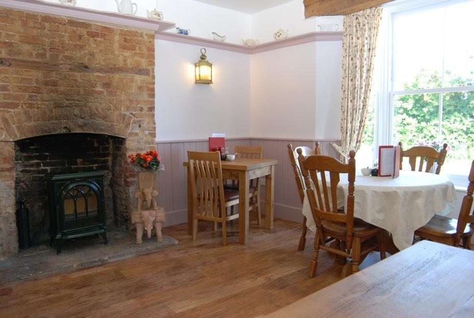Old Riverview Guest House Earith Eksteriør bilde