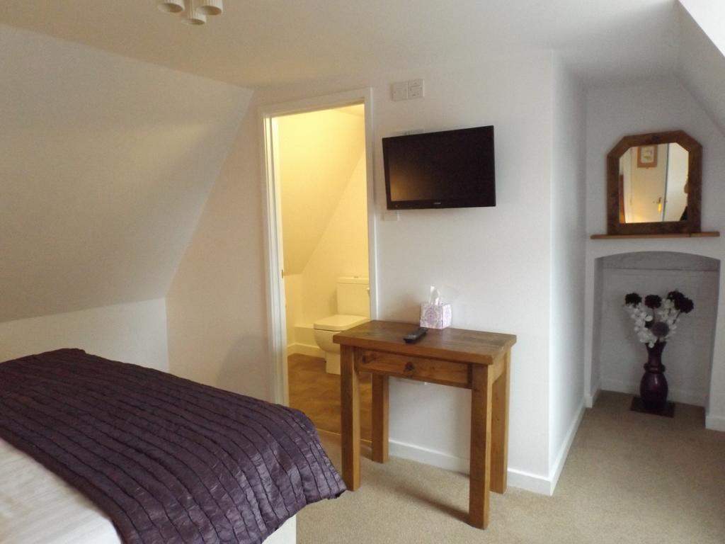 Old Riverview Guest House Earith Rom bilde